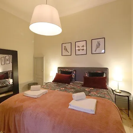 Flh Trendy Flat